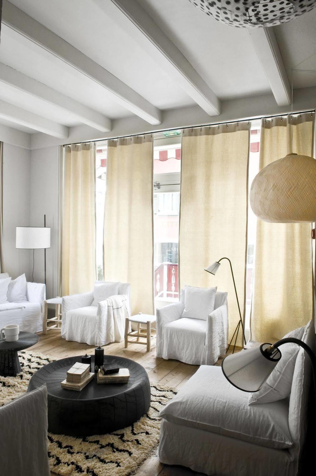 Chalet Hotel La Feline Blanche แซ็งต์-แฌร์เวส์-เลส์-แบ็งส์ ภายนอก รูปภาพ